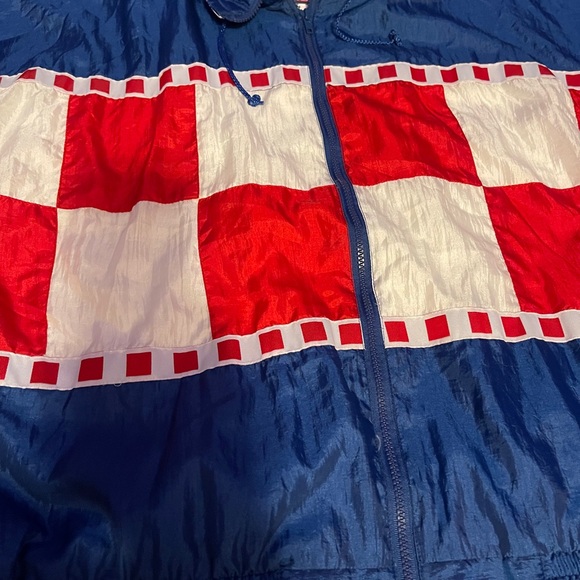 Basic Vintage Windbreaker - Picture 3 of 4